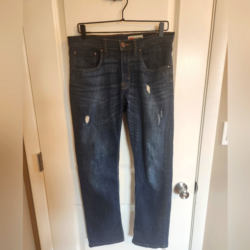 Men's Wrangler "Slim Straight" Distressed Jeans Size 31/30